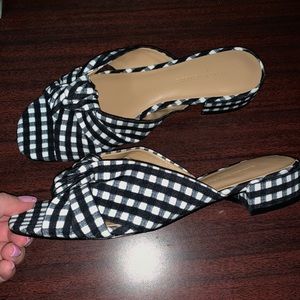 Banana republic sandals